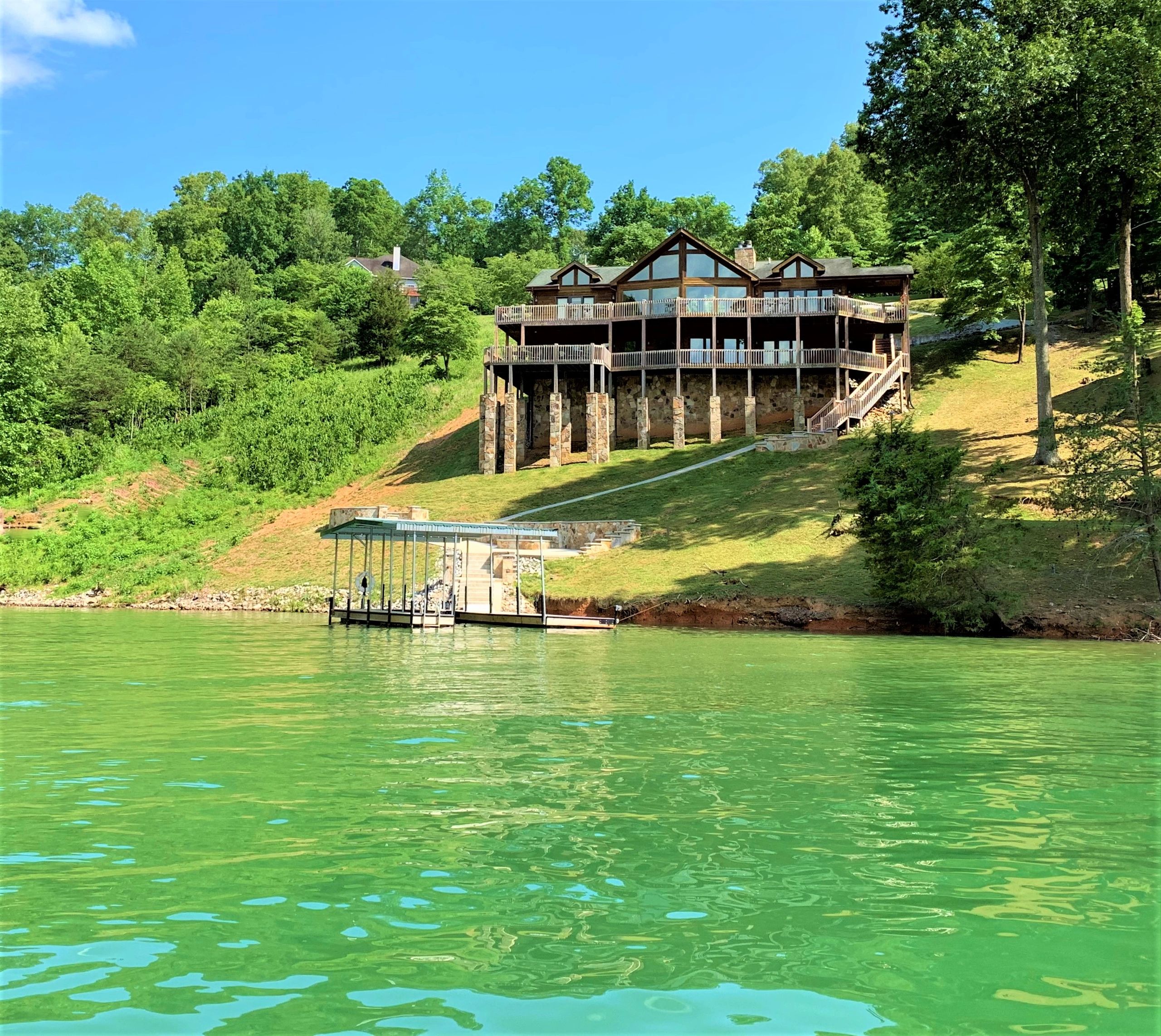 Cedar Creek Lodge Waterfront Vacation Home On Norris Lake Tennessee 